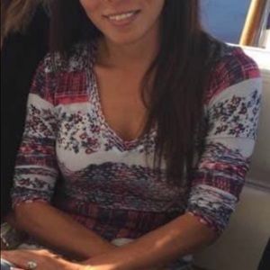 BCBG MaxAzria XS long sleeve t-shirt